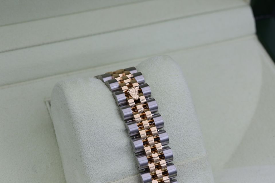 Rolex Datejust Lady 31 178273 Image 3
